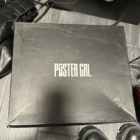 Dolls kill poster girl kush combat flight boot 5M preowned - Picture 4 of 15